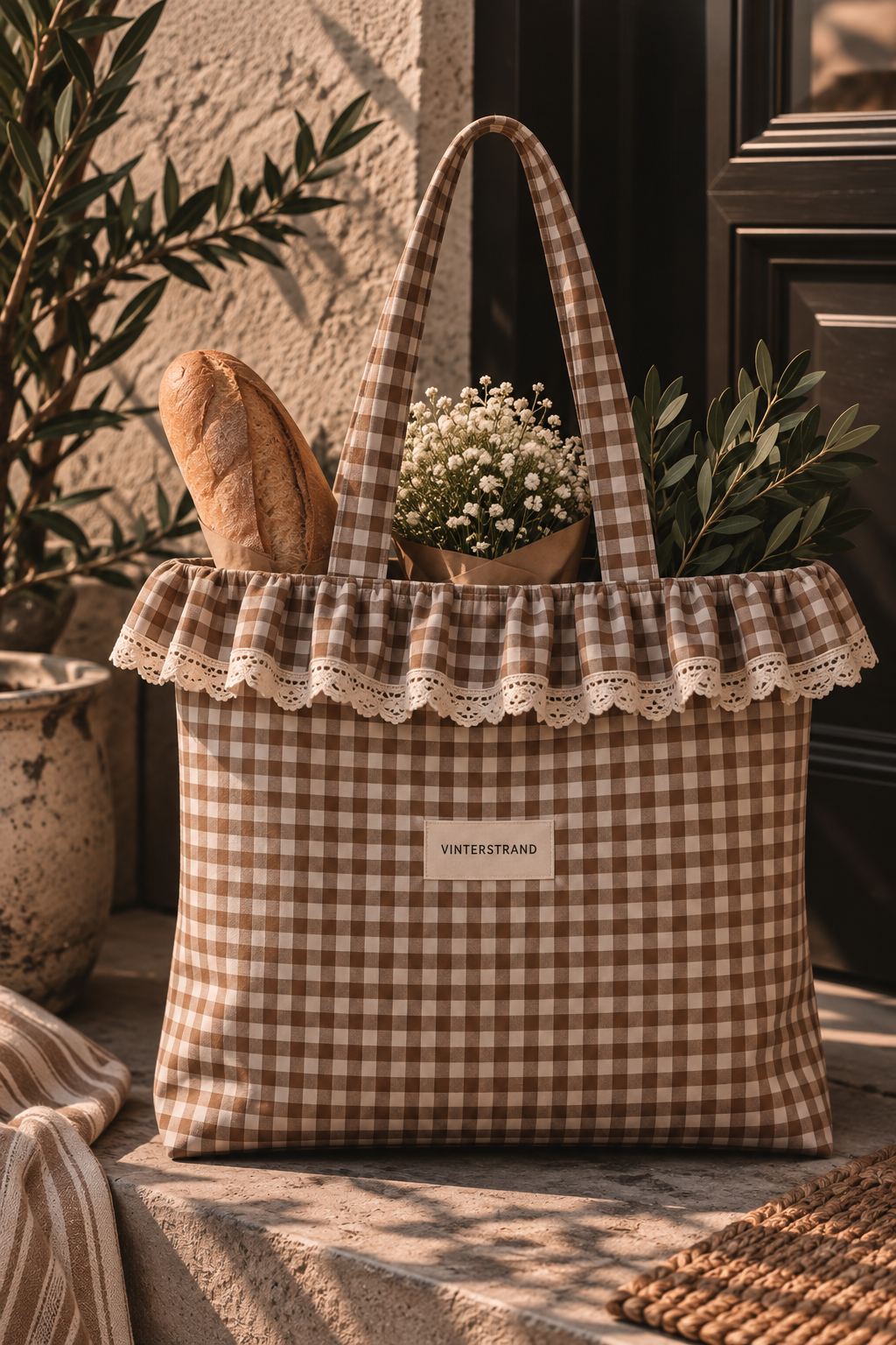 The Gingham Everyday Tote Ruffle
